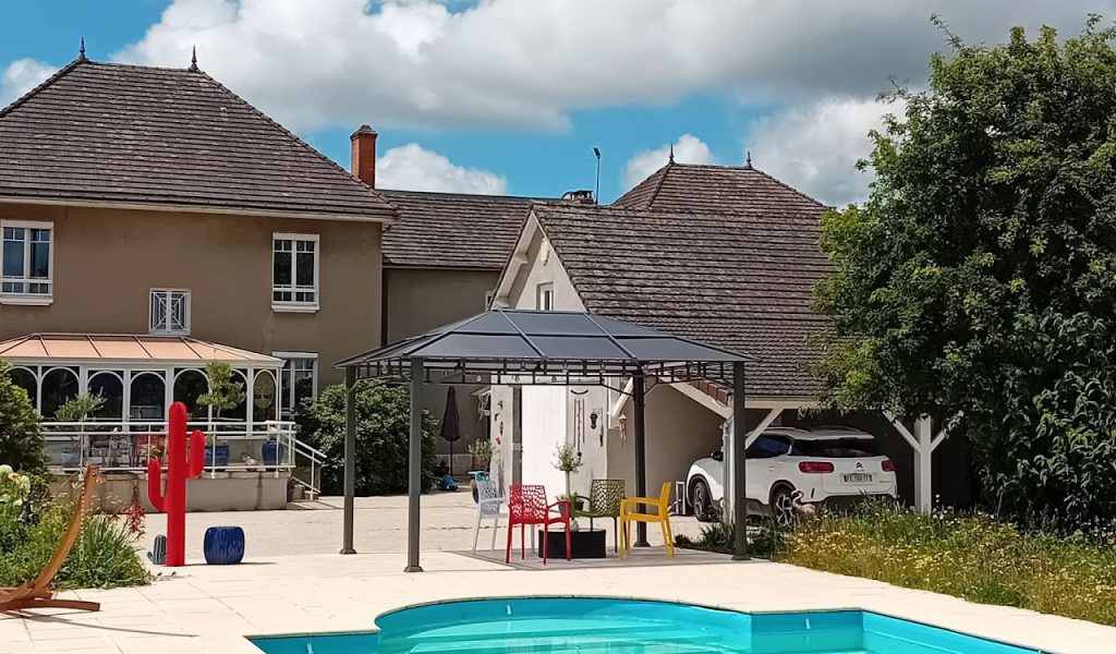 Chambre hôtes avec Piscine dans la Creuse
